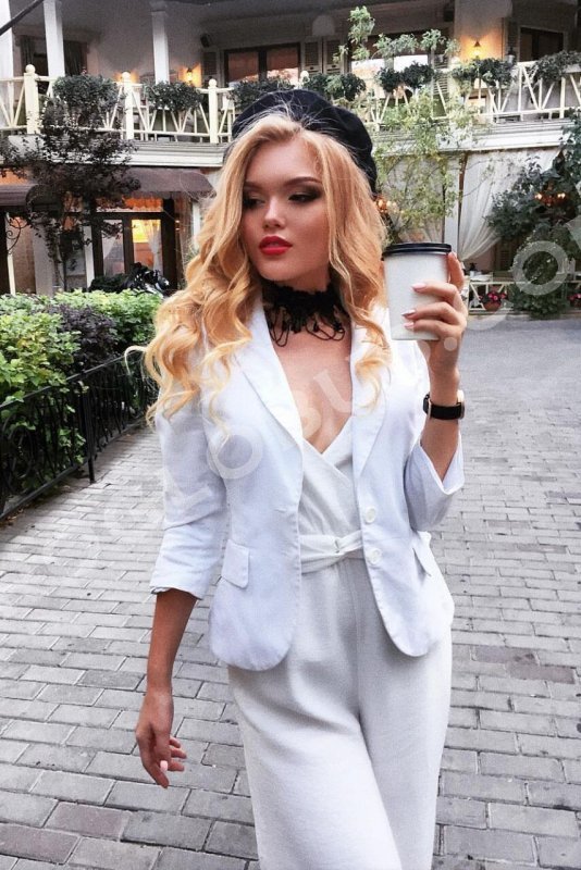 АЛЕКСАНДРА, 22