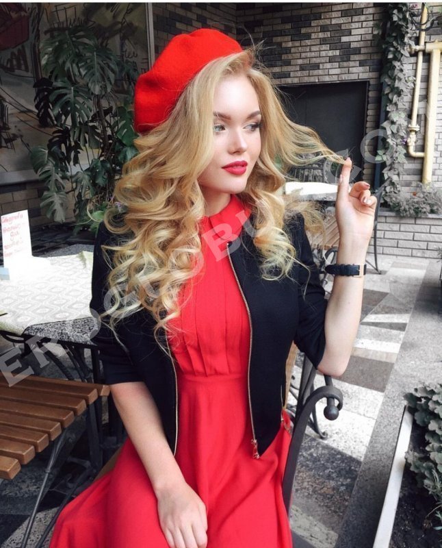 АЛЕКСАНДРА, 22